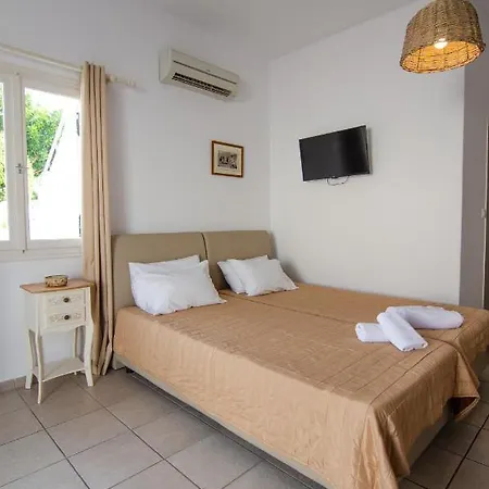 Marias Rooms Chora  Exterior photo