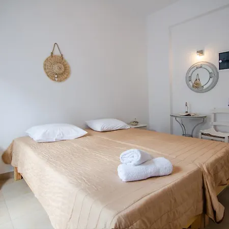 Marias Rooms Chora  Exterior photo